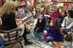 Author Tamra Wight reading to kids