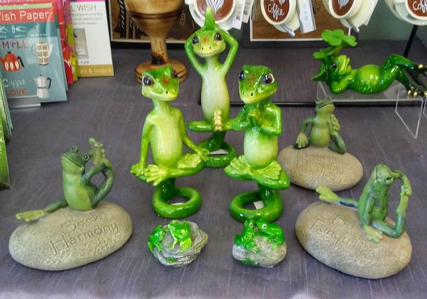Lizard-Frog-Yoga