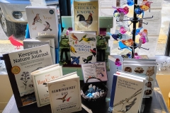 BLG-Bird-Books-Table